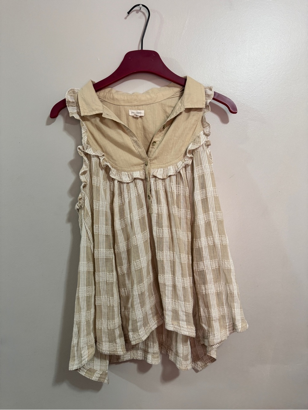 Pilcro Beige Checkered Ruffle Sleeveless Top